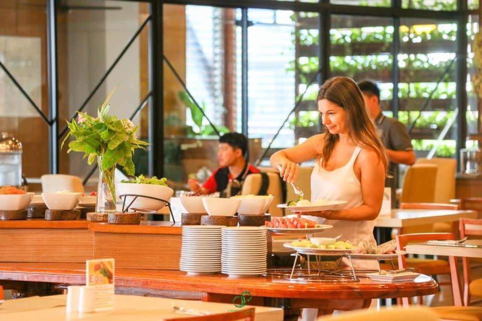 Crystal Jade Hotel Rayong Exterior photo